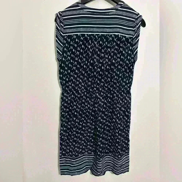 Loft Outlet Shift Dress Navy White Elastic Waist Sleeveless Stripes Floral MP - Picture 2 of 6